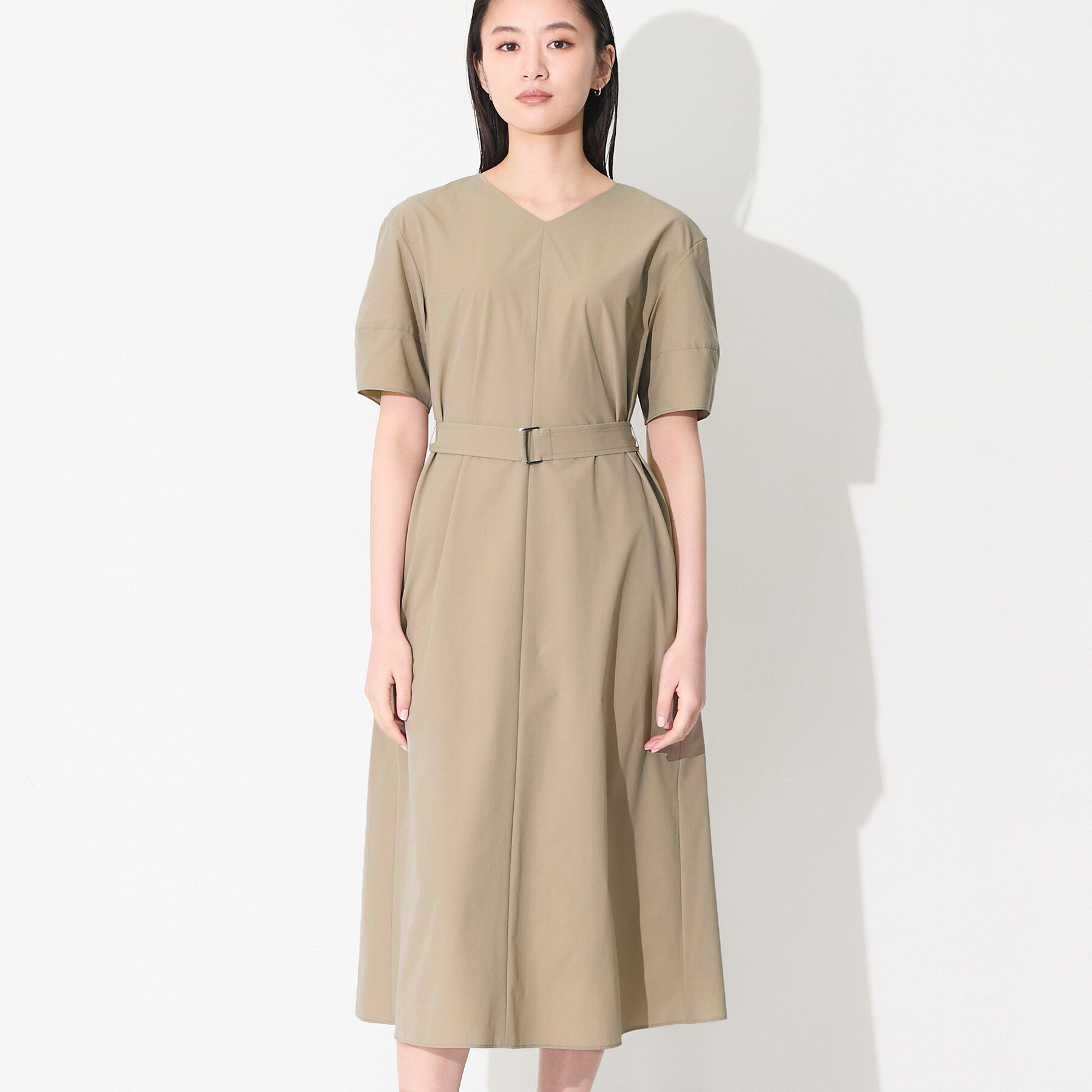 INDIVI「【撥水／UVケア／SETUP可能】軽量ベルト付きAラインワンピース」|ワンピース|