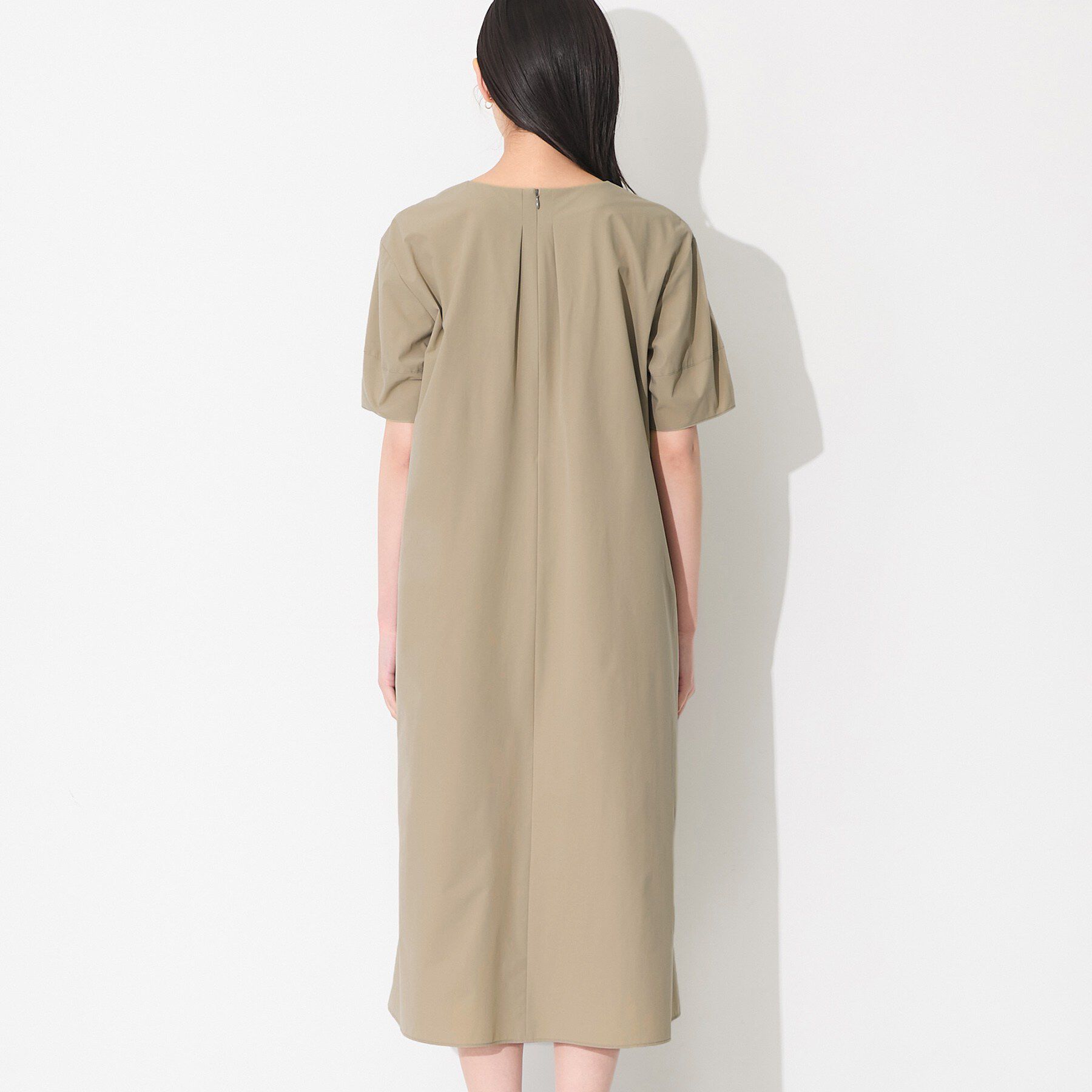 INDIVI「【撥水／UVケア／SETUP可能】軽量ベルト付きAラインワンピース」|ワンピース|