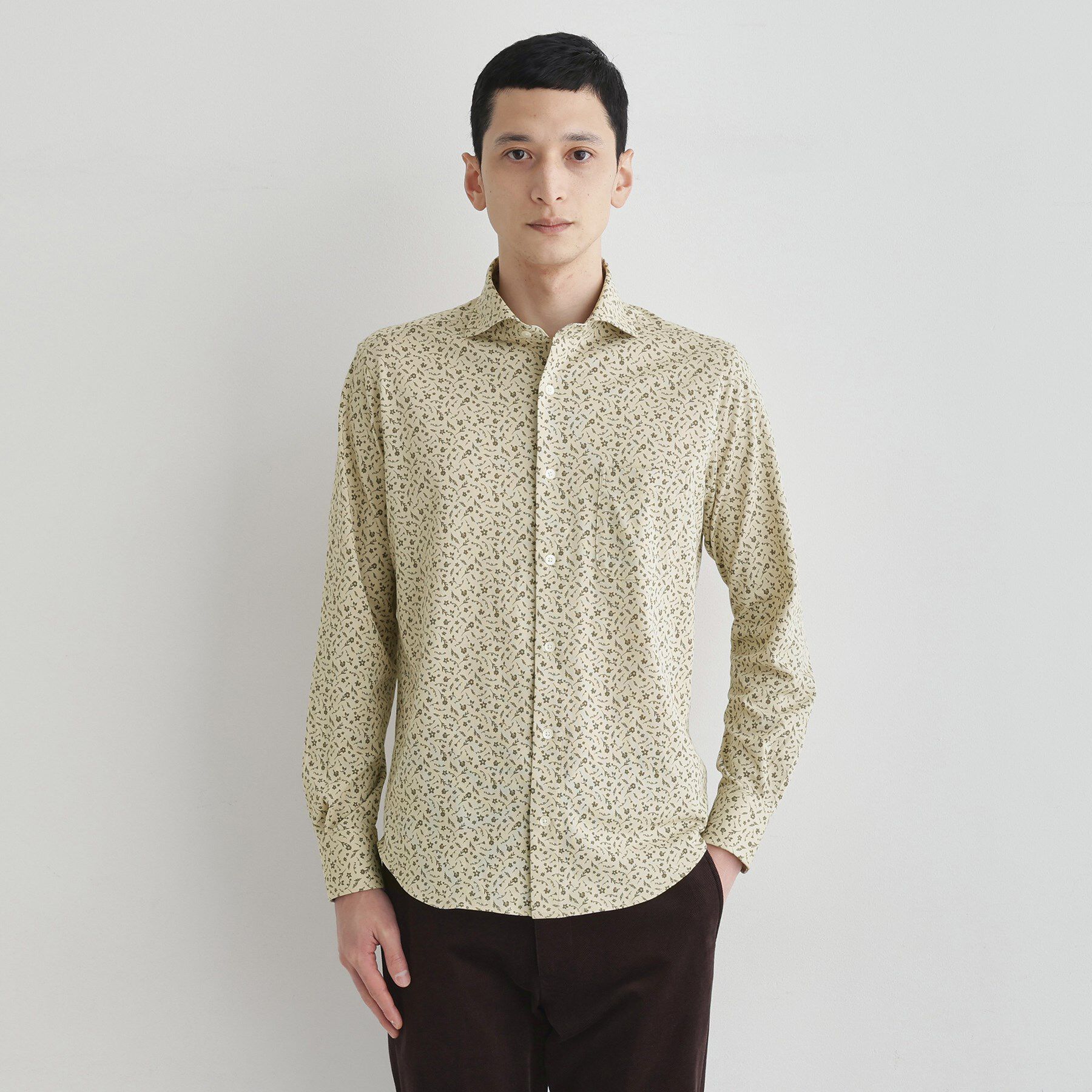 TAKEO KIKUCHI「クールマックス 鹿の子 フラワープリントシャツ」|シャツ・ブラウス|ピンクベージュ(05