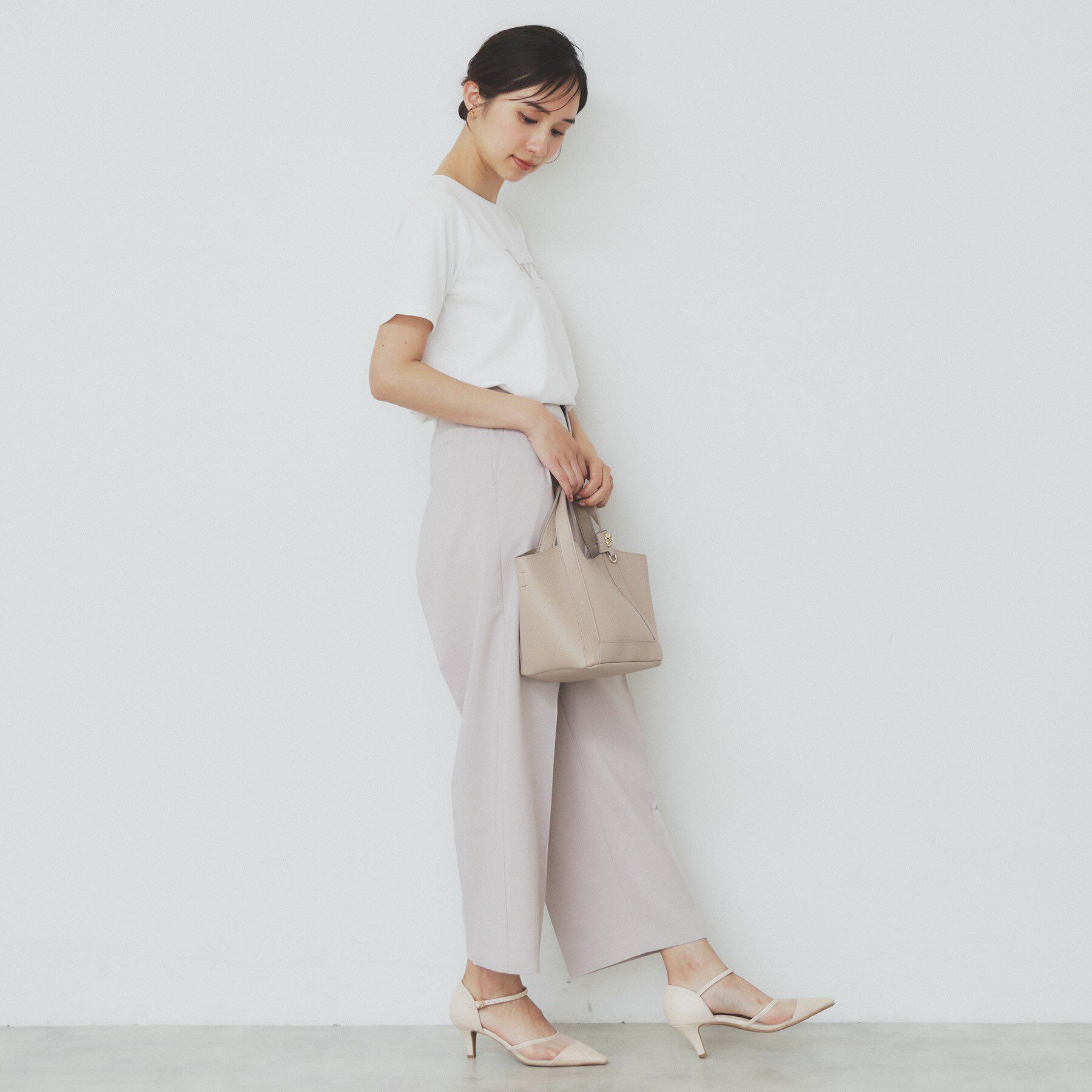 index「スパンコール刺繍ロゴTシャツ【洗濯機洗い可/接触冷感/UVケア】」|Tシャツ・カットソー|