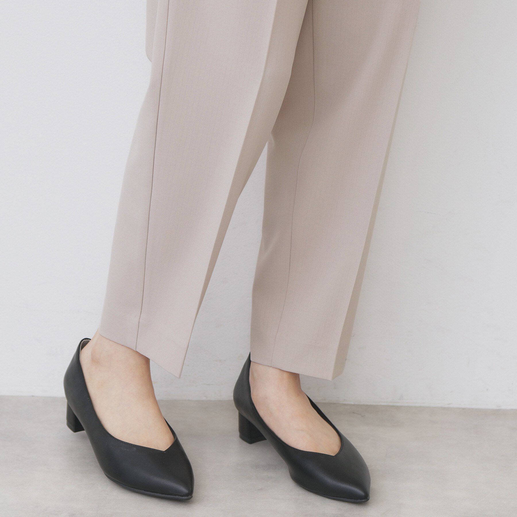 index「ラメピンストライプイージーテーパードパンツ【洗濯機洗い可/ストレッチ】」|その他|