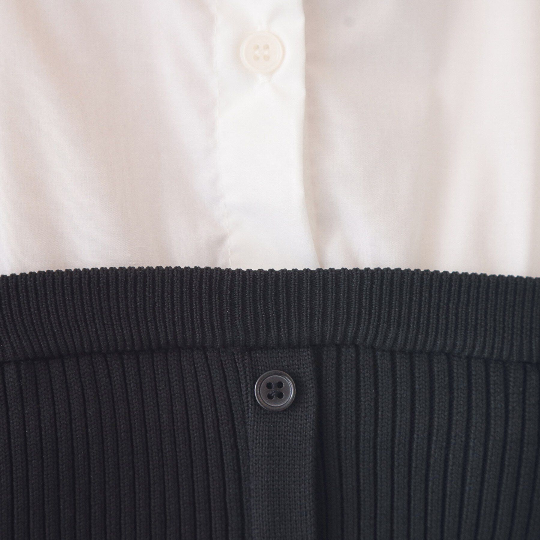 index「シャツドッキングペプラムニット【洗濯機OK】」|ニット・セーター|