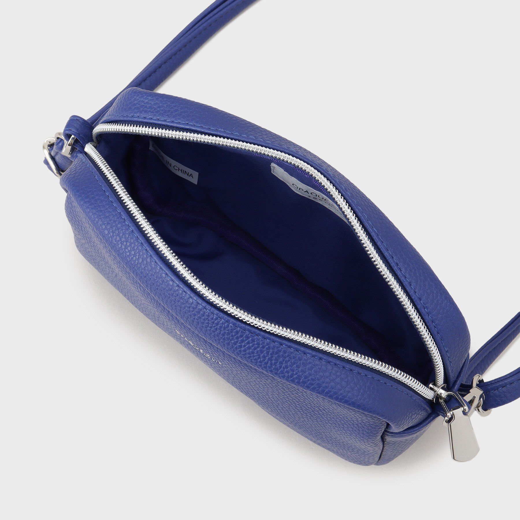 OPAQUE.CLIP「シュリンク合皮スクエアミニショルダーバッグ【軽量／長さ調整可能】」|ショルダー・メッセンジャー|