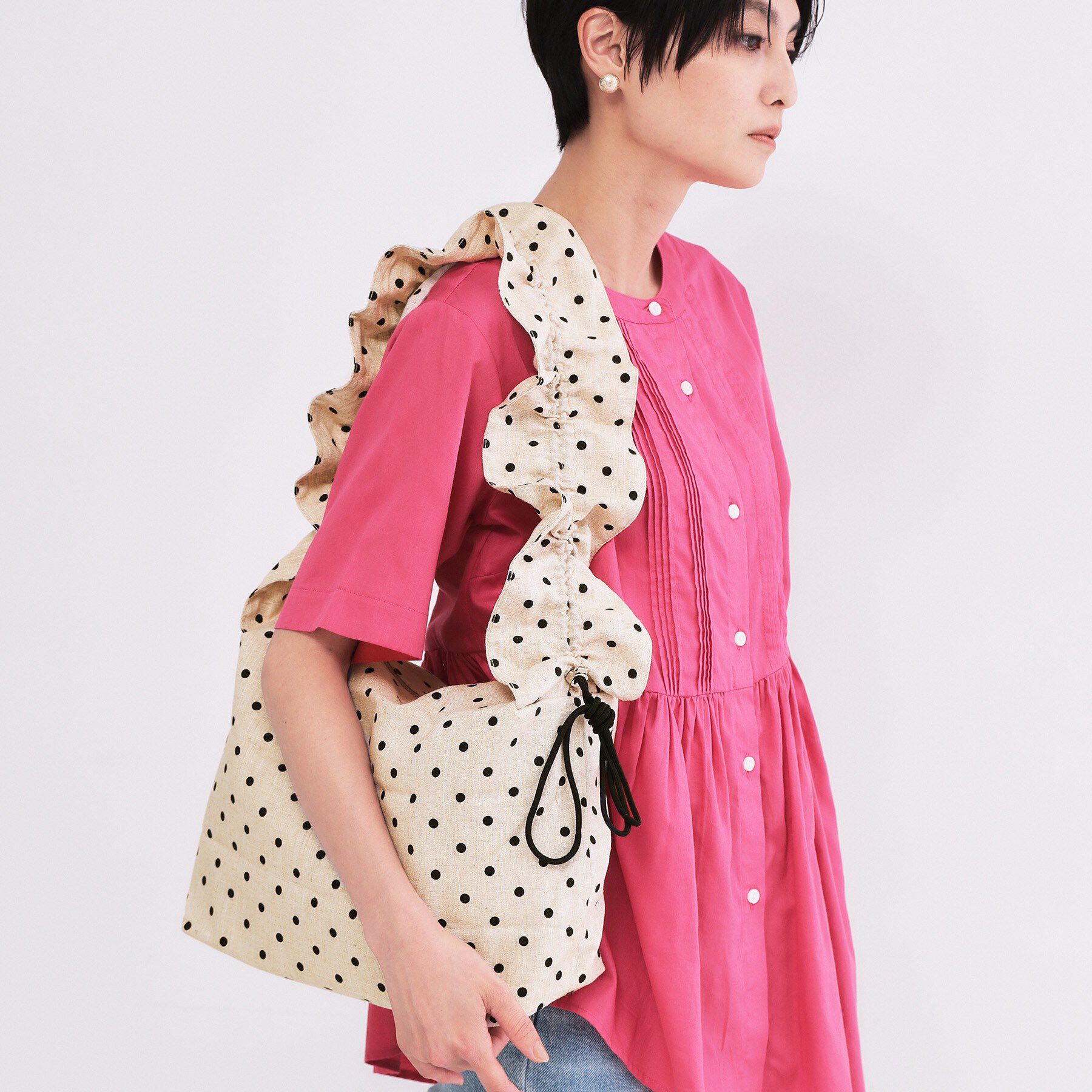 OPAQUE.CLIP「2WAYフリルハンドルドロストミドルバッグ」|ショルダー・メッセンジャー|