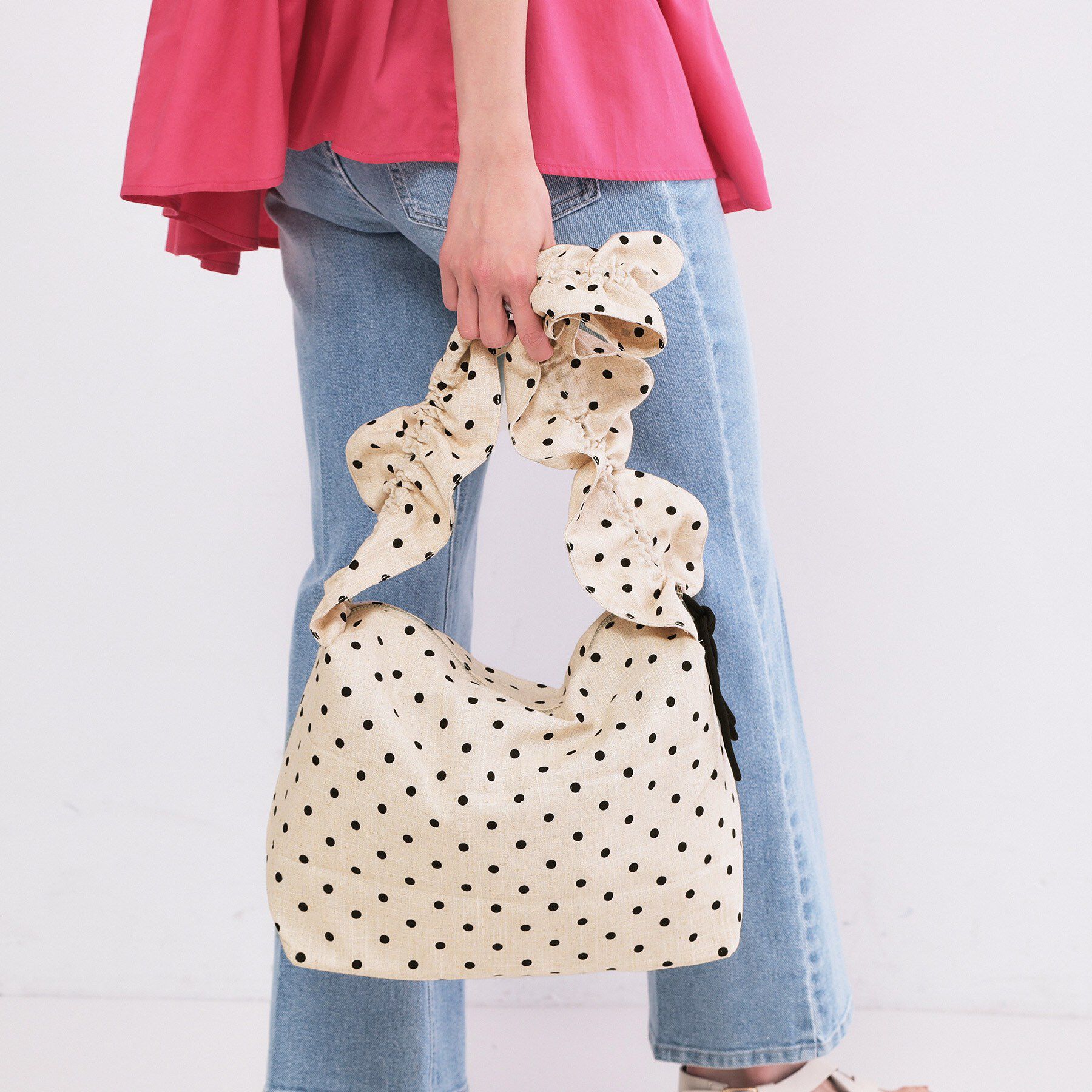 OPAQUE.CLIP「2WAYフリルハンドルドロストミドルバッグ」|ショルダー・メッセンジャー|ベージュ(152)