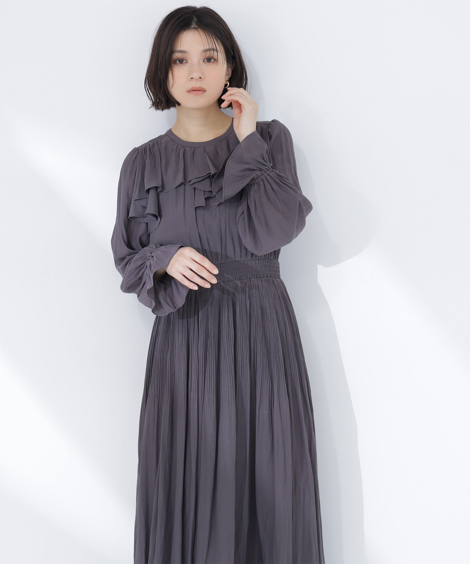  「ラッフルデザインワンピース」|ワンピース|