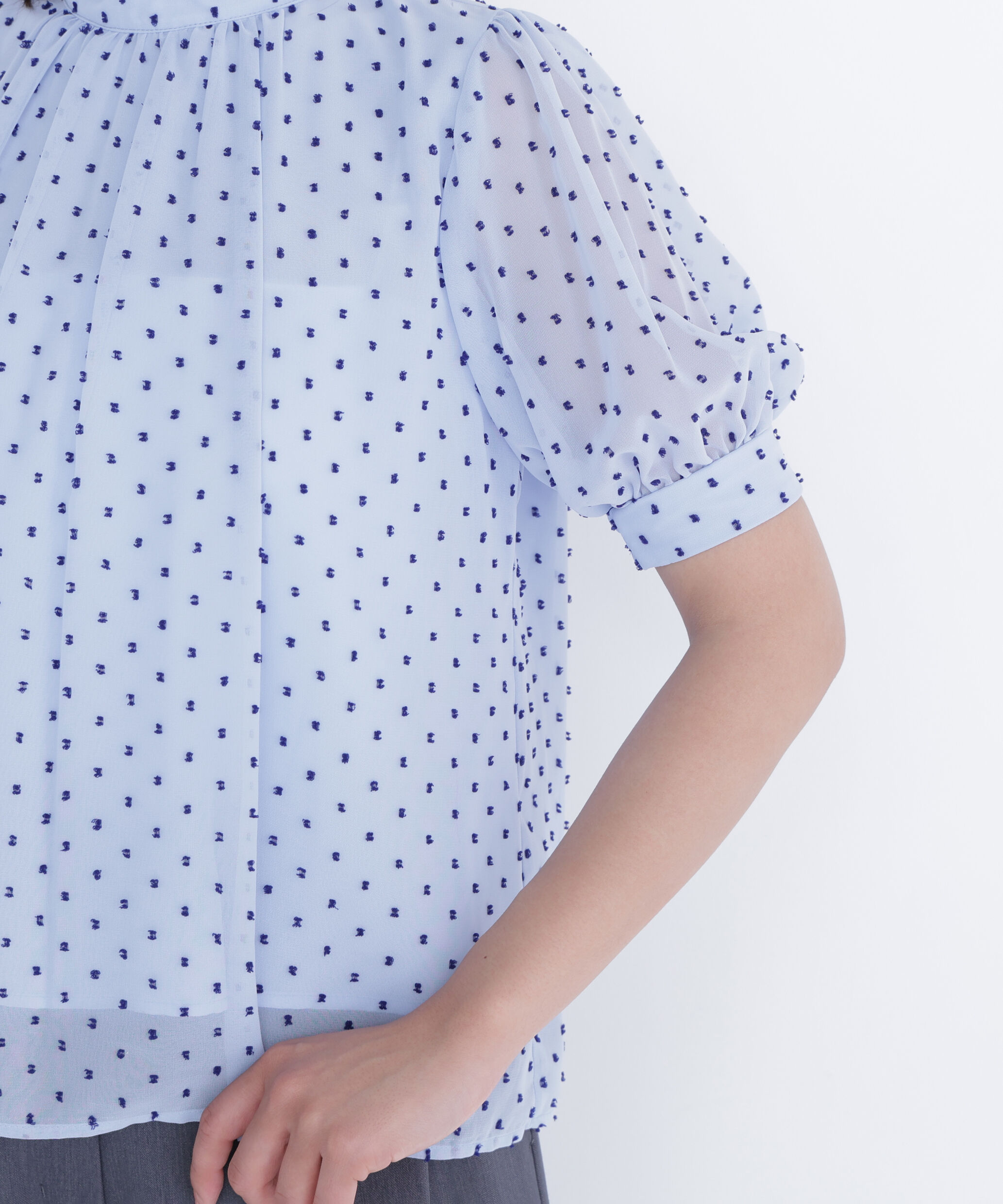  「カットドビーハイネックブラウス」|シャツ・ブラウス|