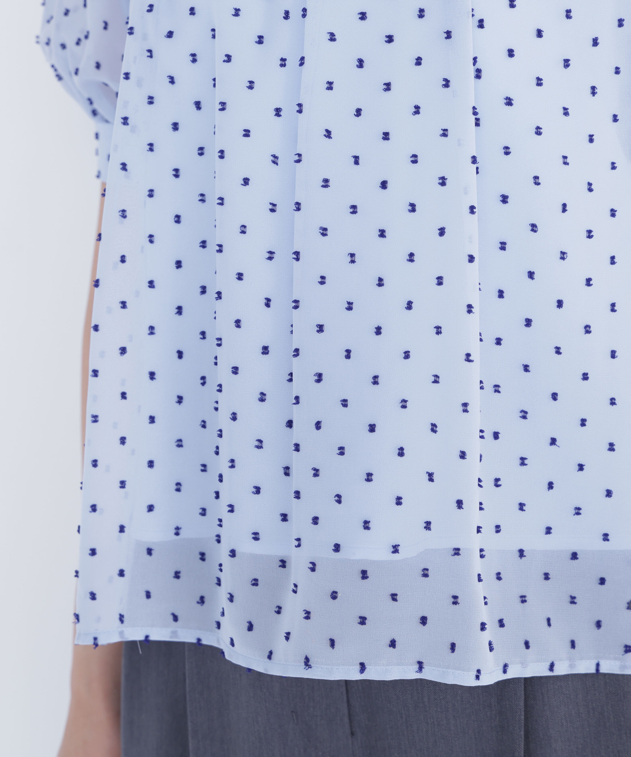  「カットドビーハイネックブラウス」|シャツ・ブラウス|