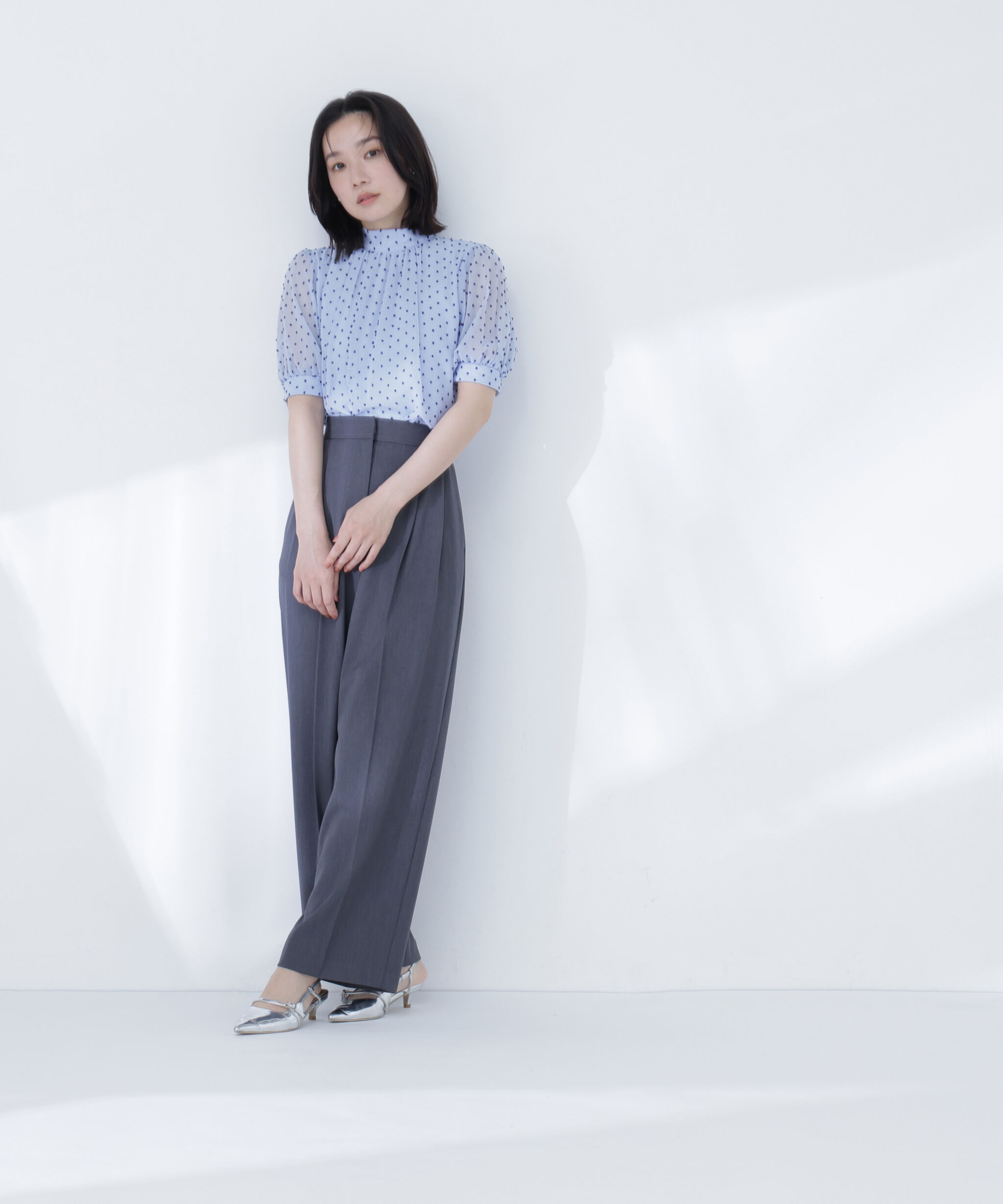  「カットドビーハイネックブラウス」|シャツ・ブラウス|