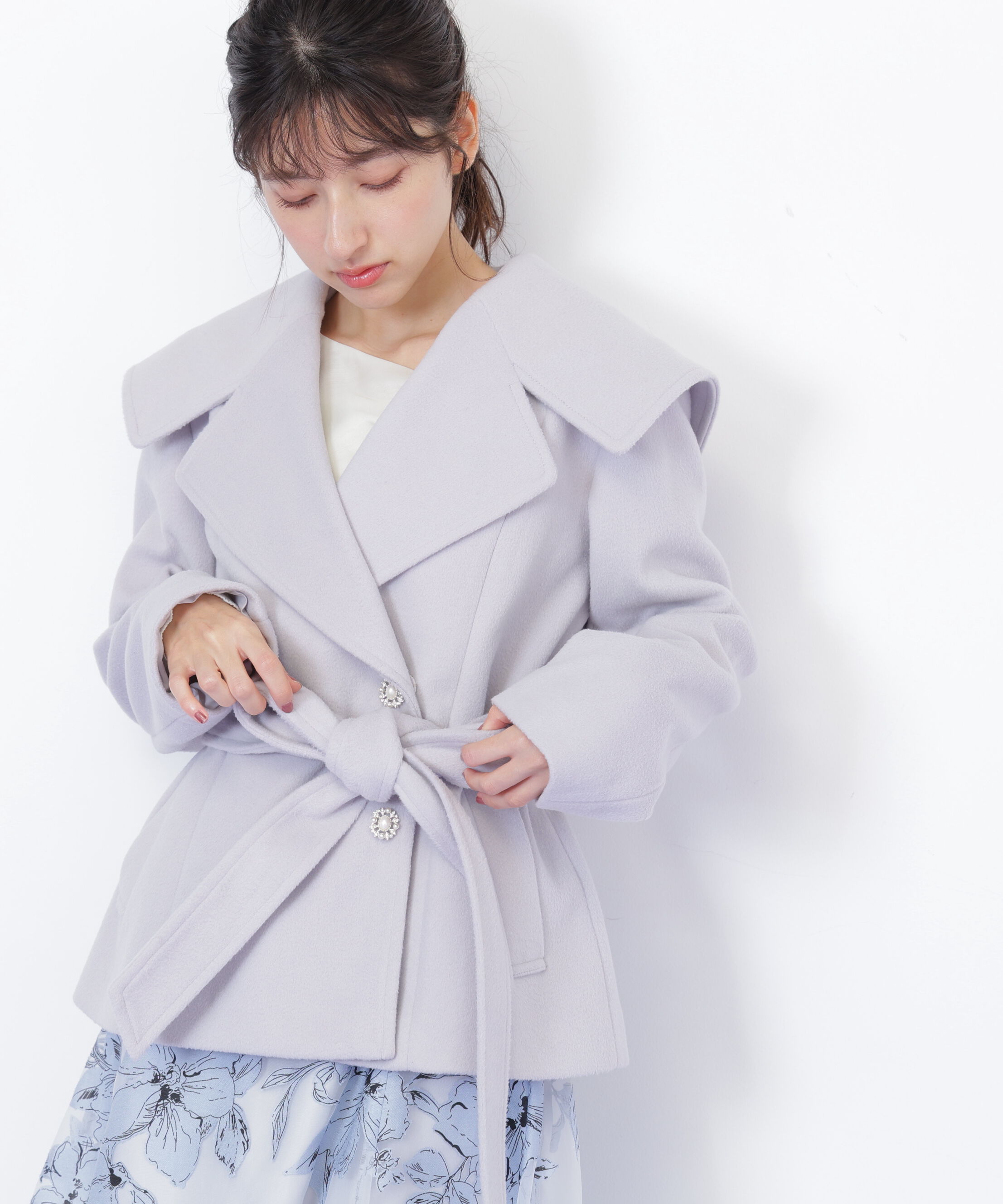  「ビジュー釦ビッグカラーショートコート」|その他|