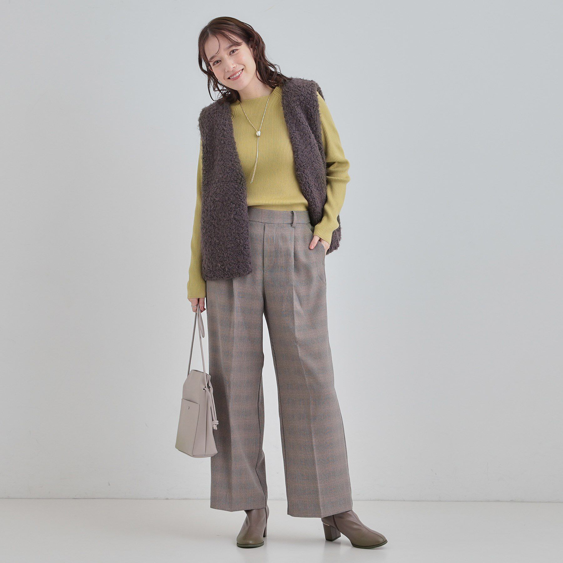 SHOO･LA･RUE「【絶妙なゆるピタ/洗濯機可】ちくちくしにくい リブハイネックやわらかニット」|ニット・セーター|