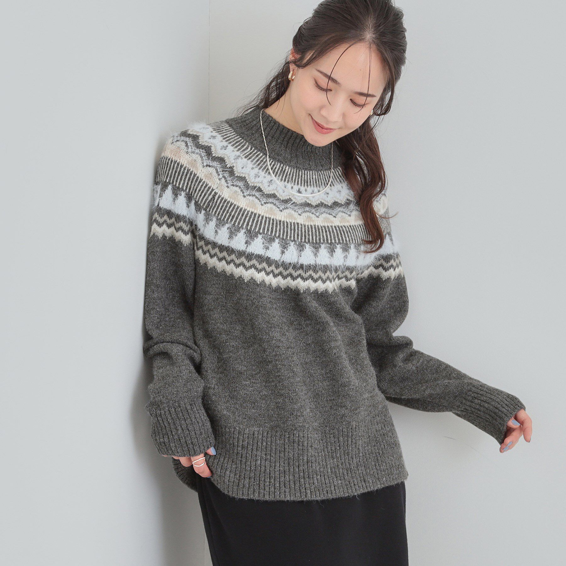 SHOO･LA･RUE「【洗濯機可/S-LL】配色が大人かわいい　フェアアイル柄求心ニット」|ニット・セーター|チャコールグレー(4