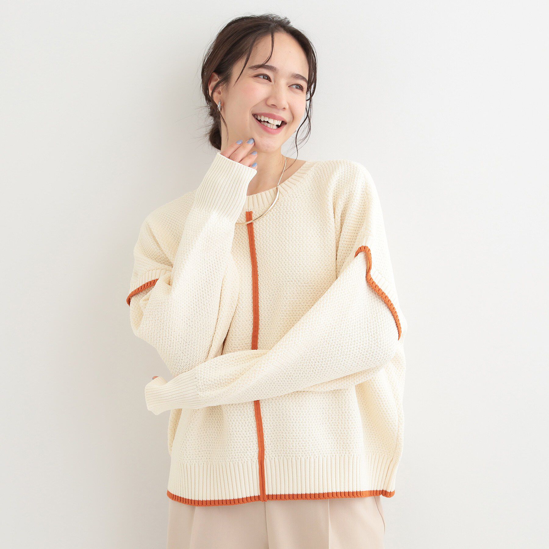 SHOO･LA･RUE「【前後2WAY/S-LL】体型カバーもこなれ見えも叶う　ふんわりお袖の配色パイピングニット」|ニット・セーター|