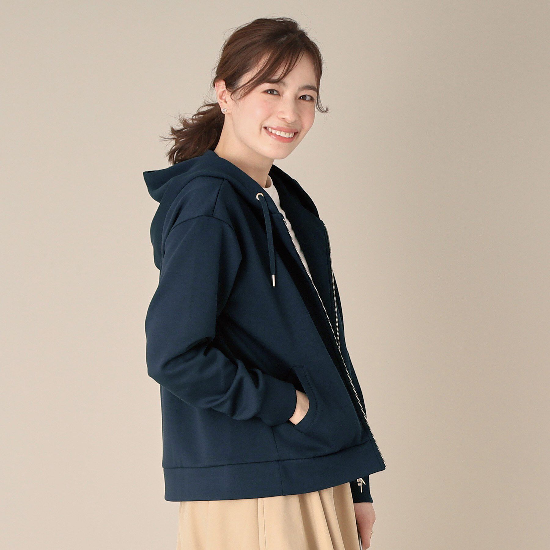 ITS&rsquo;DEMO「【手洗い可】ダブルジップダンボールパーカ」|パーカー|