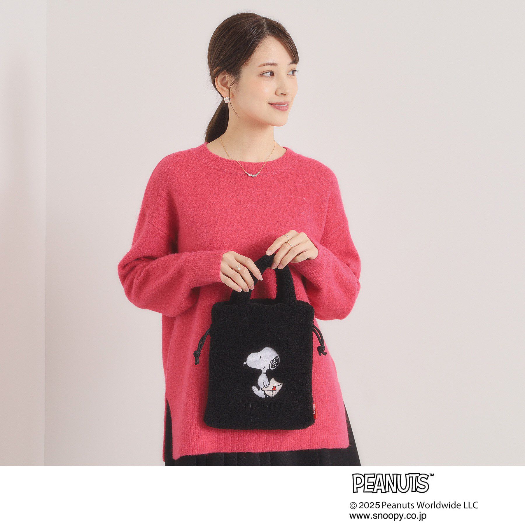 ITS&rsquo;DEMO「＜PEANUTS＞ボア刺繍ショルダー」|ショルダー・メッセンジャー|