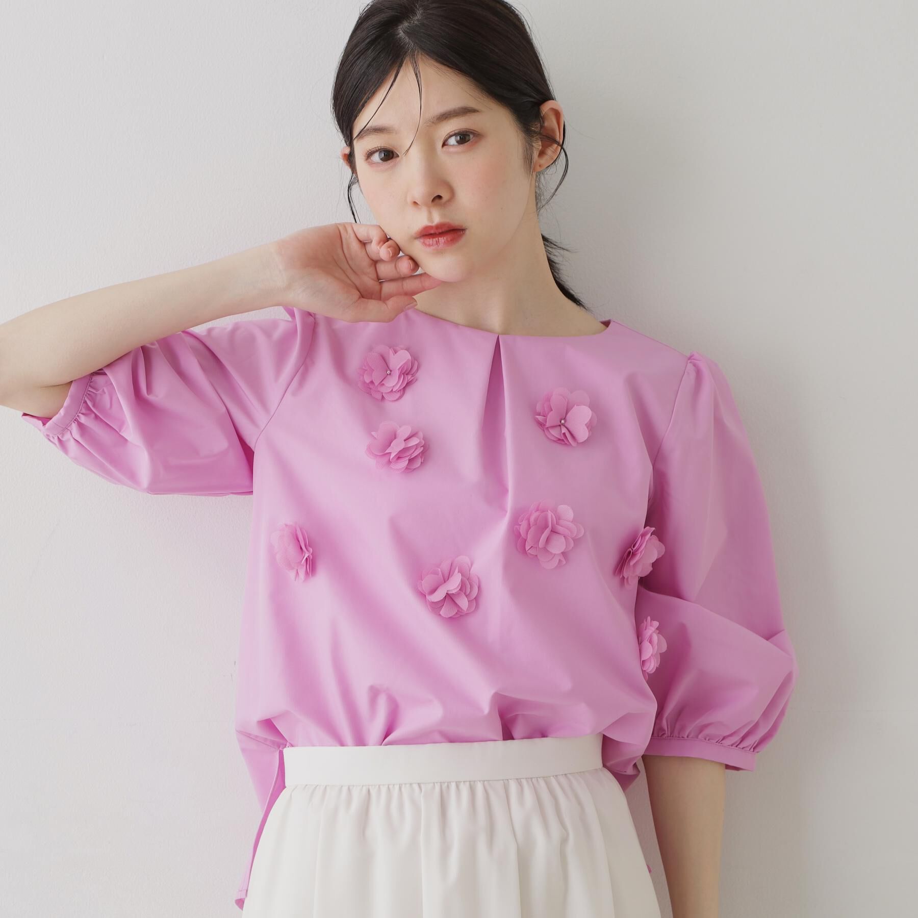 SunaUna「【接触冷感】フラワーパフスリーブブラウス」|シャツ・ブラウス|