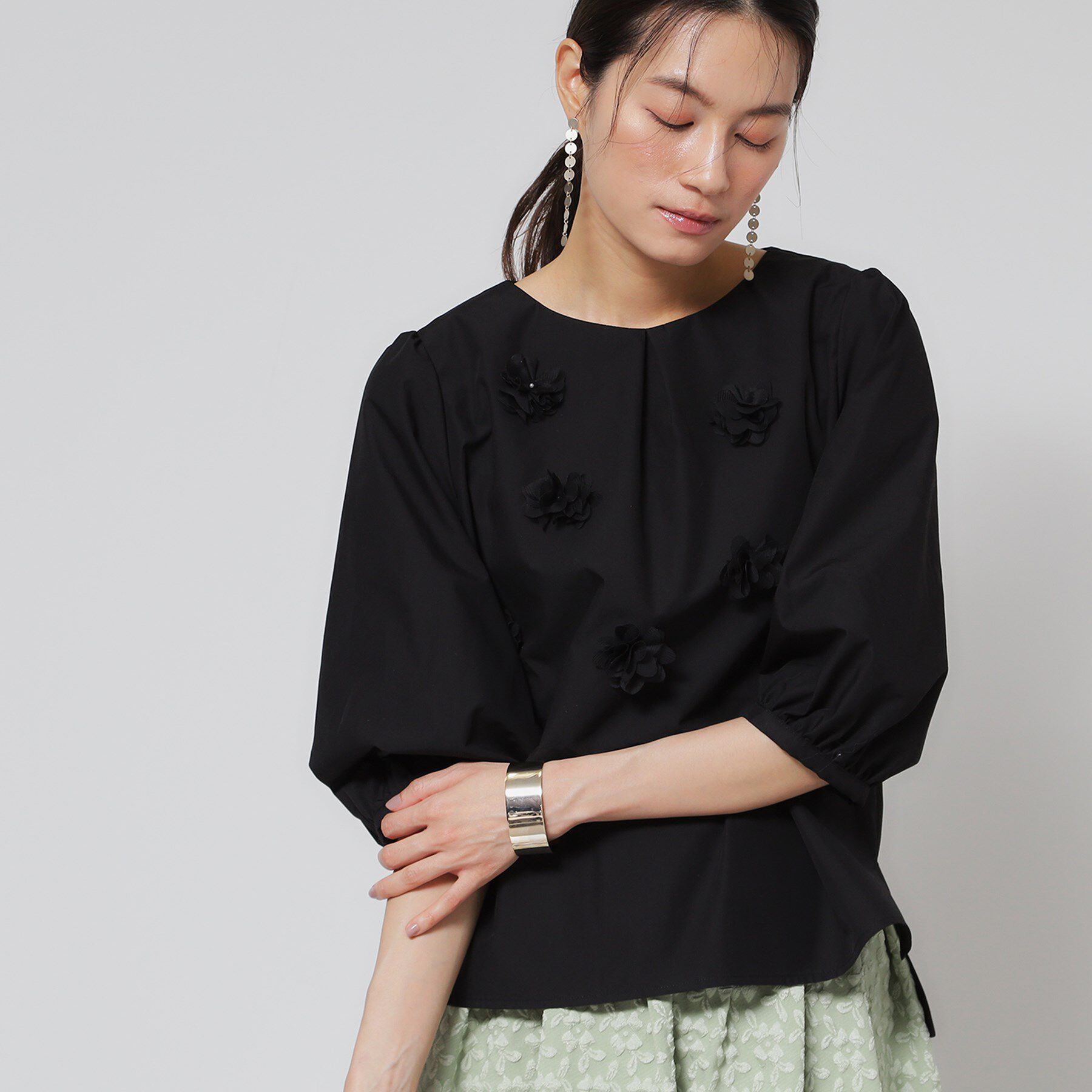 SunaUna「【接触冷感】フラワーパフスリーブブラウス」|シャツ・ブラウス|