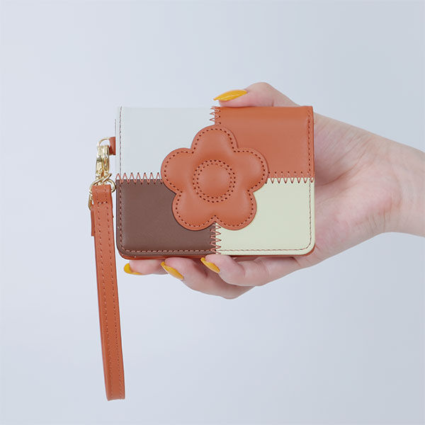 MARY QUANT「パッチワーク パスケース」|定期入れ|テラコッタ