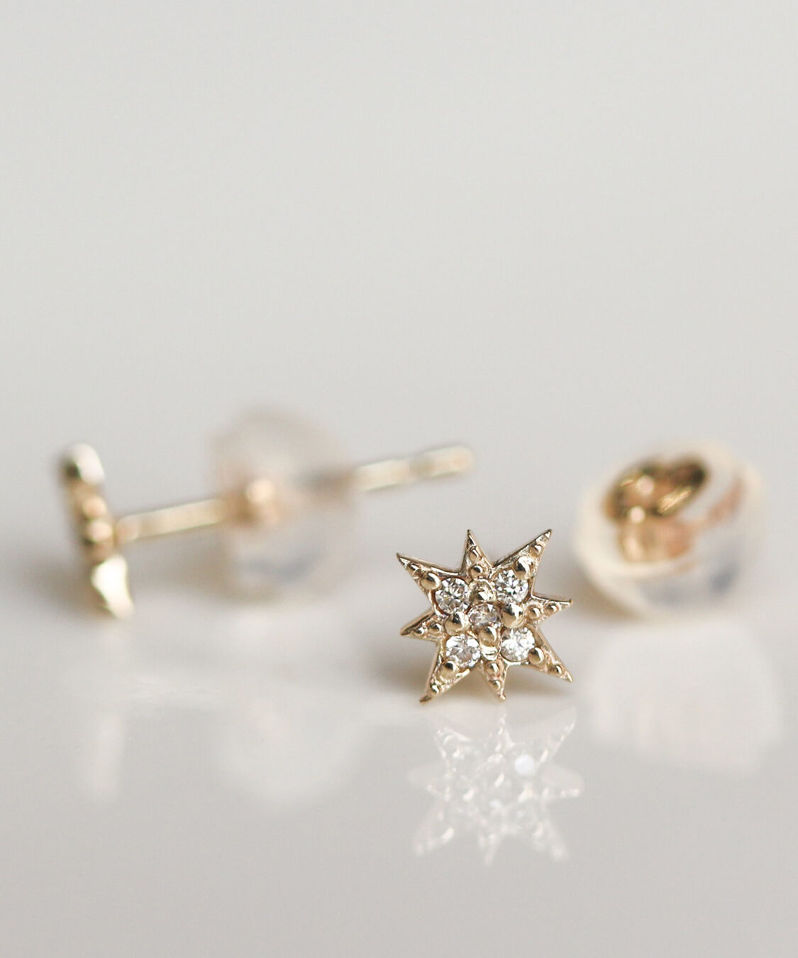  「ダイヤモンド スター ピアス | K10YG」|ピアス|