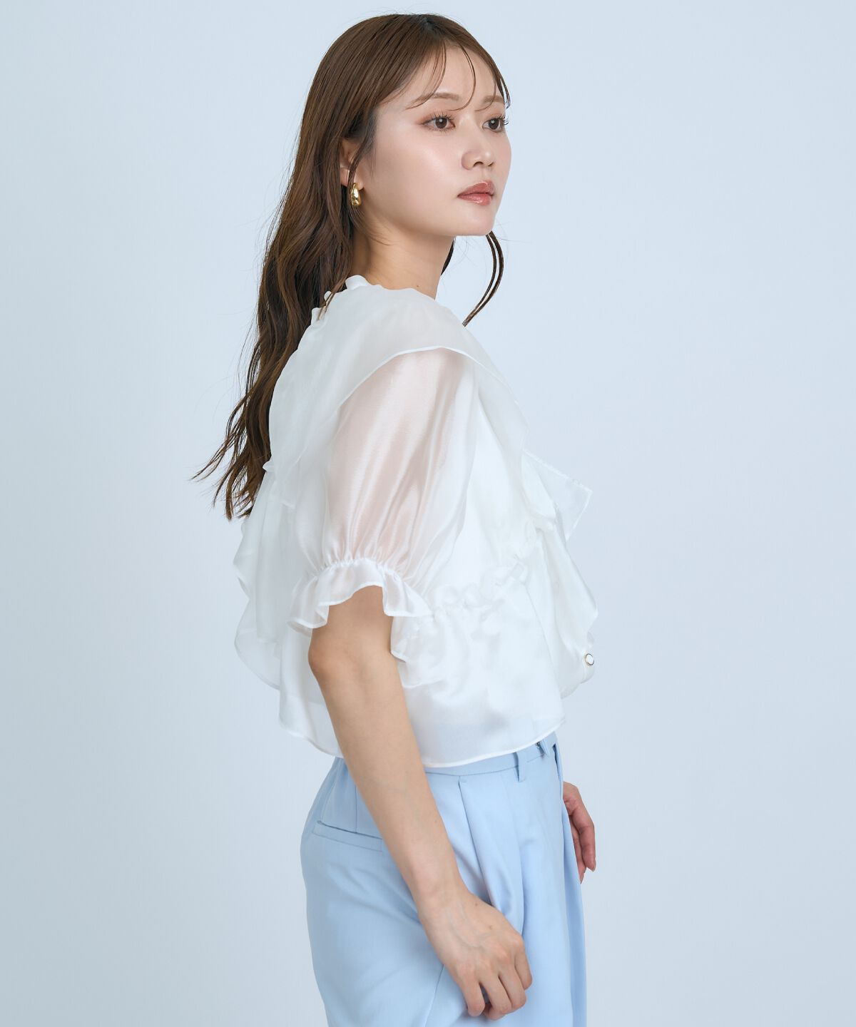 アンドクチュール「フリルクロスシアーブラウス」|シャツ・ブラウス|