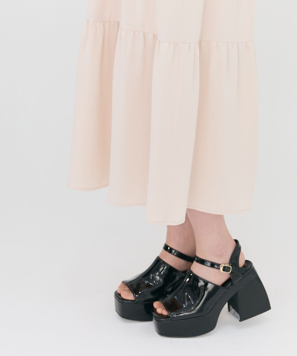 REDYAZEL「サイドリボンカットティアードワンピース」|ワンピース|