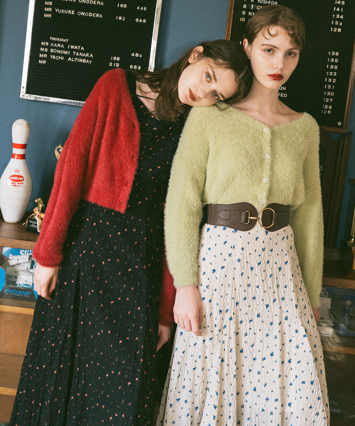 REDYAZEL「フェザーヤーンビジューボタンカーディガン」|カーディガン|