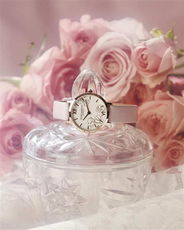 OLIVIA BURTON 「〈OLIVIA BURTON(ｵﾘﾋﾞｱﾊﾞｰﾄﾝ)〉ｼｸﾞﾈﾁｬｰ 28mm ｱﾌﾞｽﾄﾗｸﾄ ﾌﾛｰﾗﾙ ﾌﾟﾘﾑﾛｰｽﾞﾚｻﾞｰ」|腕時計|PINK