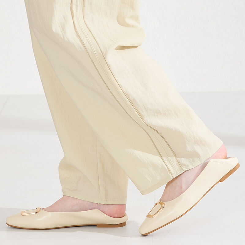 WA Oriental TRaffic「●2026春夏新作●ゴールドモチーフフラットパンプス/62109」|パンプス|