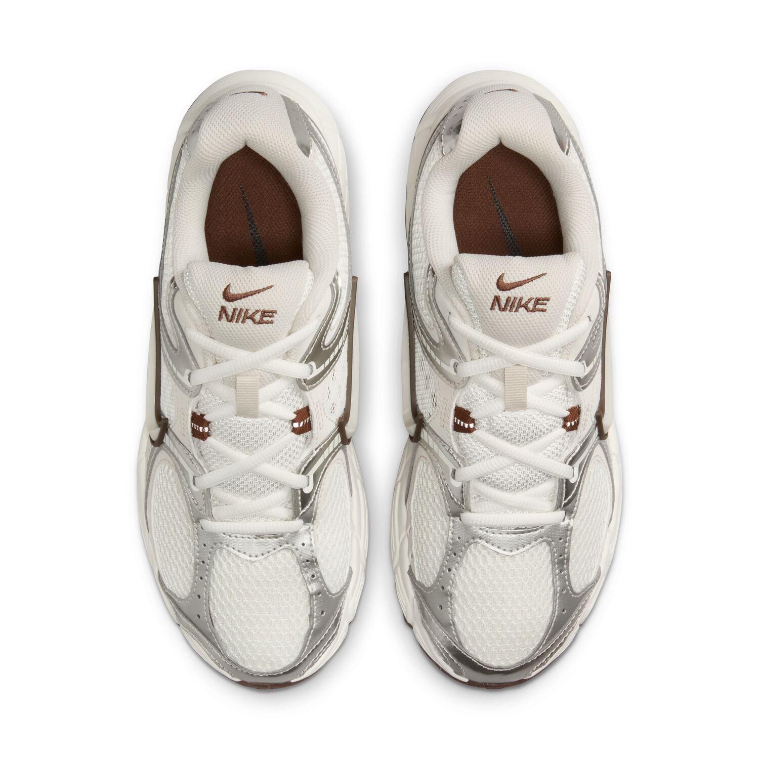 NIKE「【NIKE】W V5 RNR」|スニーカー|
