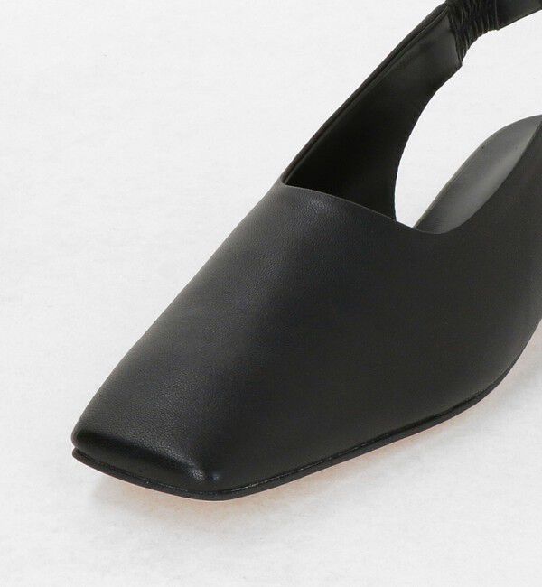 ODETTE E ODILE「スクエアディープバックベルト フラット20&uarr;」|パンプス|