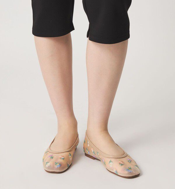 ODETTE E ODILE「フラワーチュール フラット10&uarr;」|パンプス|