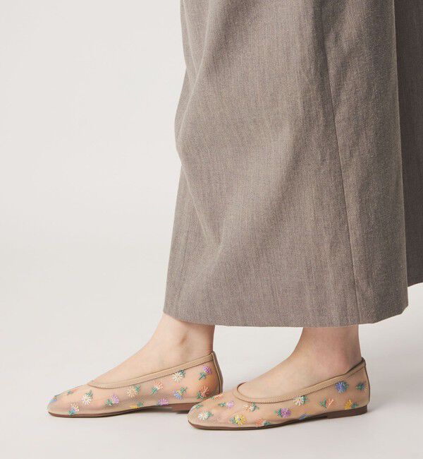 ODETTE E ODILE「フラワーチュール フラット10&uarr;」|パンプス|