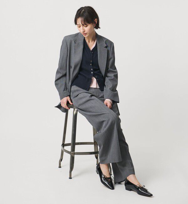 UNITED ARROWS「エナメル レースアップ フラットシューズ」|パンプス|