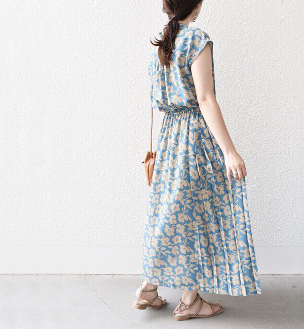 SHIPS for women「【WEB限定】〈洗濯機可能〉ドット 花柄 サイド プリーツ フレンチスリーブ ワンピース」|ワンピース|