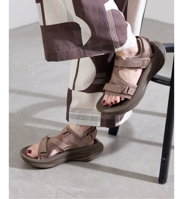 IENA「《予約》Teva/テバ 別注 W Aventrail R2T サンダル 1172831」|サンダル|