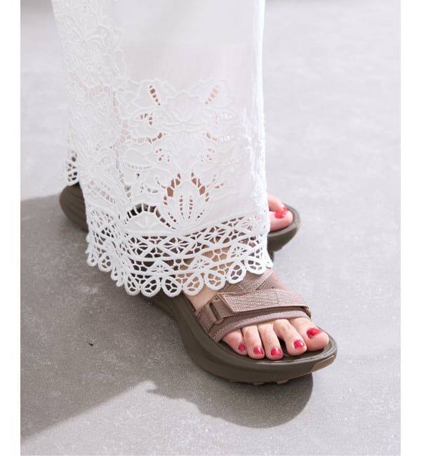 IENA「《予約》Teva/テバ 別注 W Aventrail R2T サンダル 1172831」|サンダル|