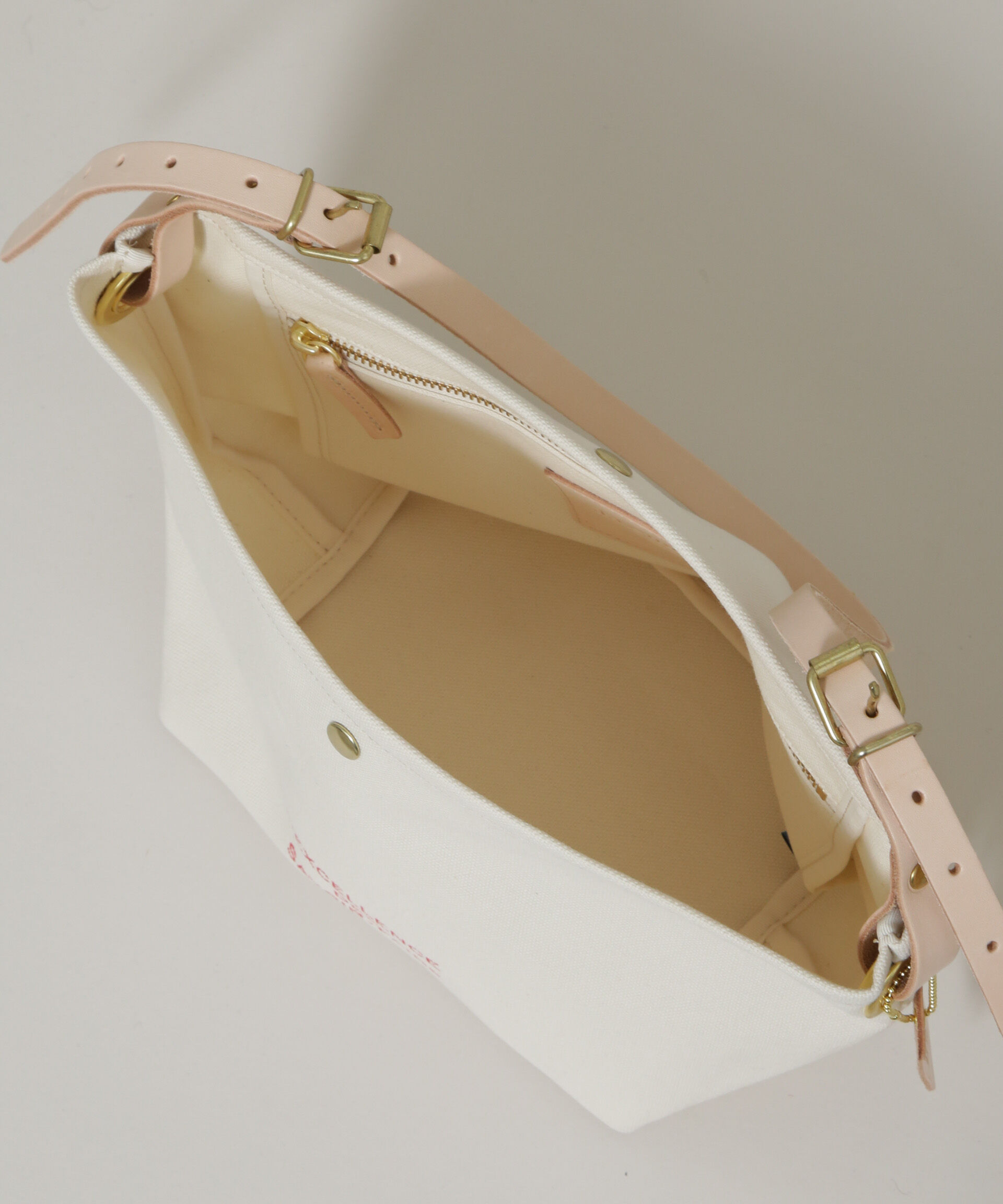 nano･universe「Le minor/別注 DEMI MARCHE ECRU」|ショルダー・メッセンジャー|