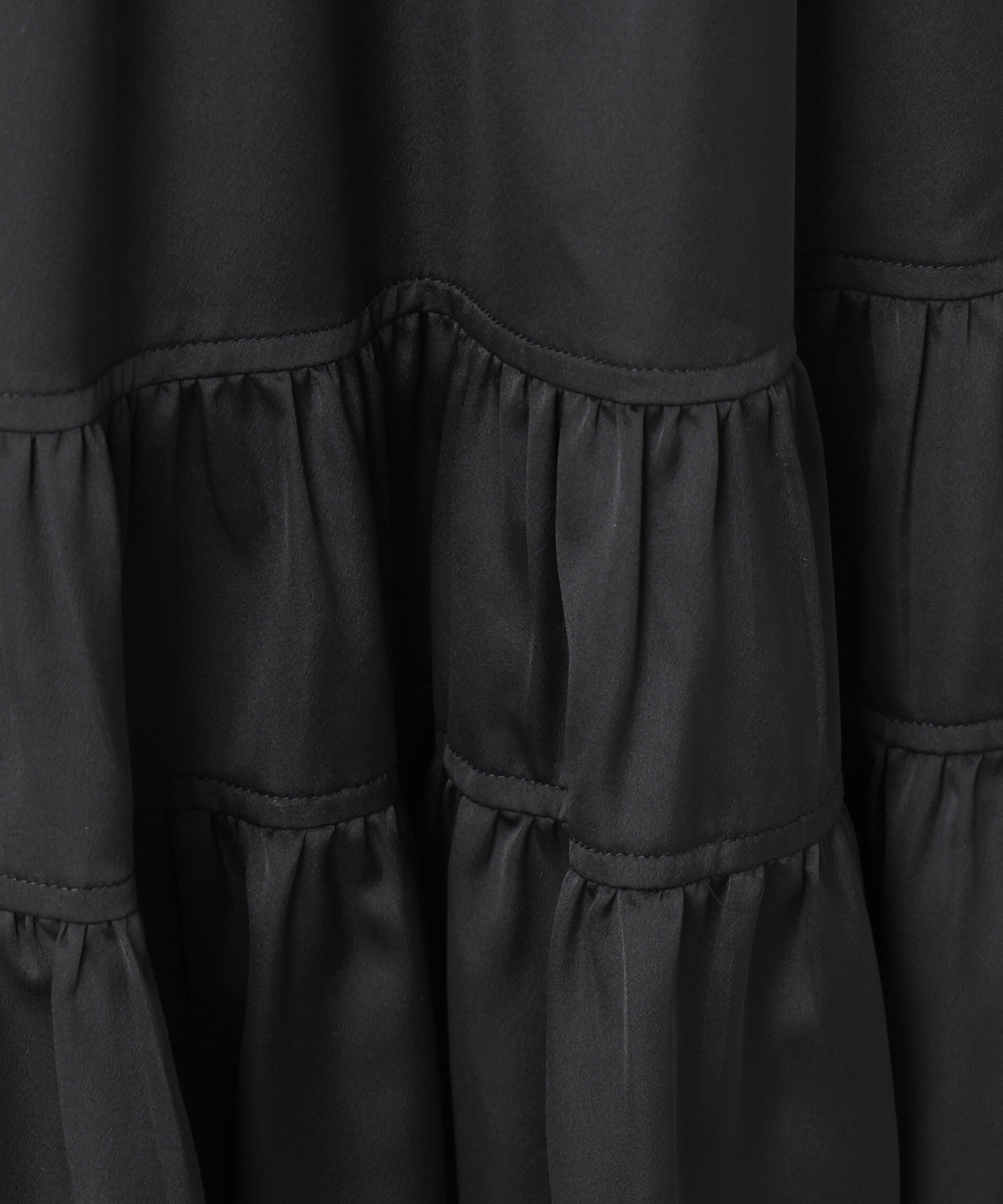 nano･universe「ティアード切り替えサテンギャザースカート」|スカート|