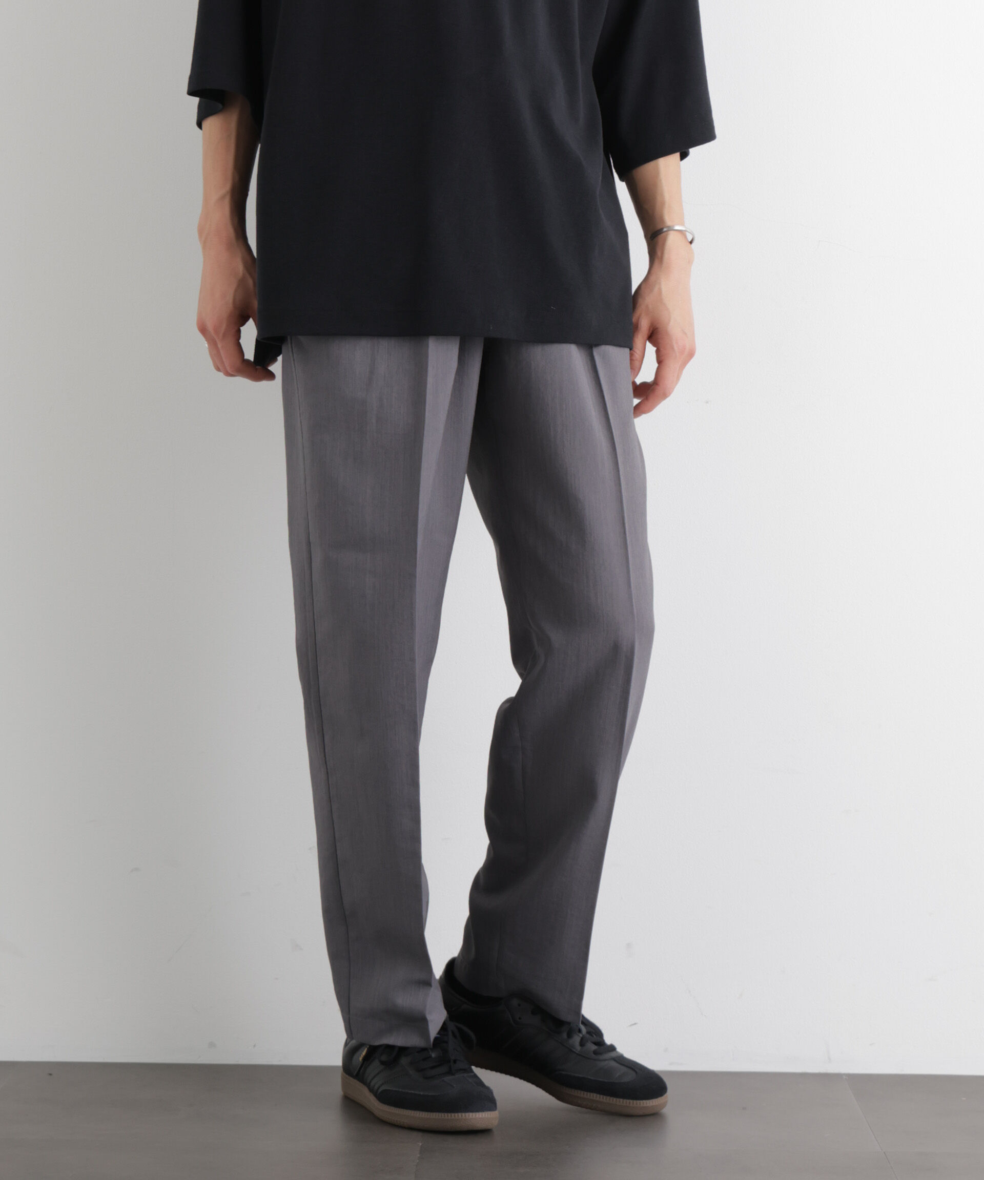 nano･universe「セオアルファ スラックス（セットアップ可）」|チノ|グレー