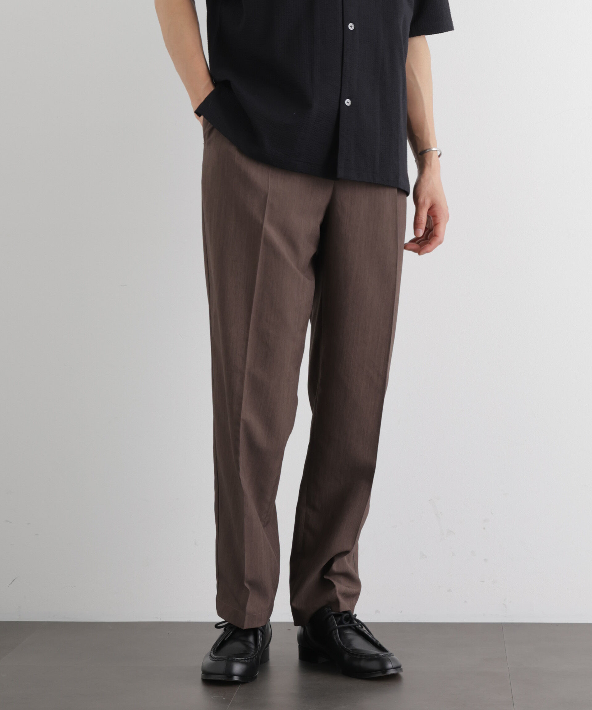 nano･universe「セオアルファ スラックス（セットアップ可）」|チノ|ブラウン