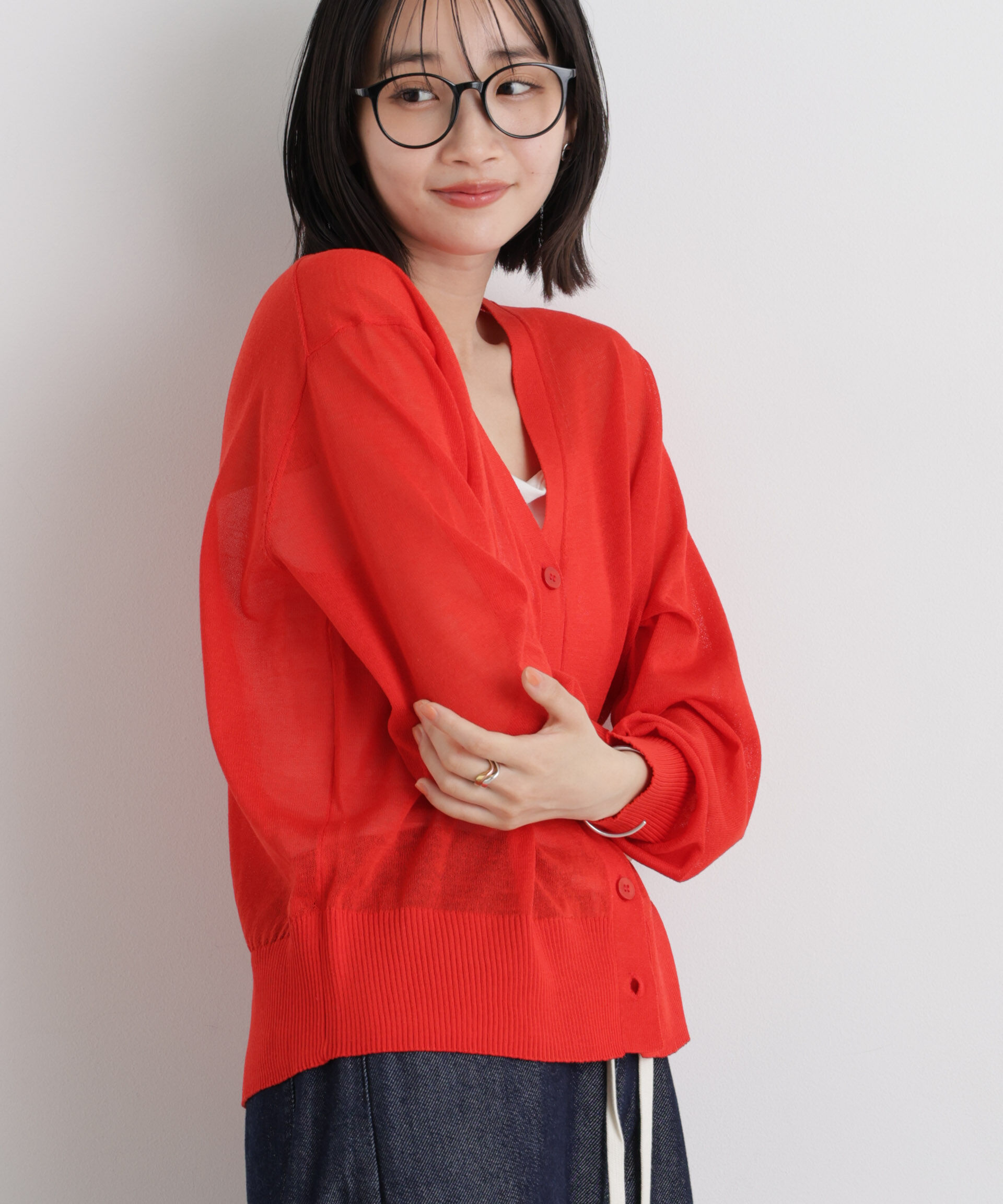 nano･universe「マシンウォッシャブルリネン混シアーニット Vネックカーディガン」|ニット・セーター|レッド