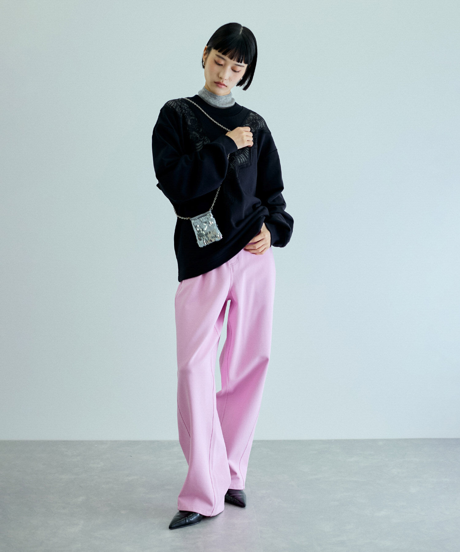 ADAM ET ROPE'「スパンコールアクセサリーポシェット」|ショルダー・メッセンジャー|