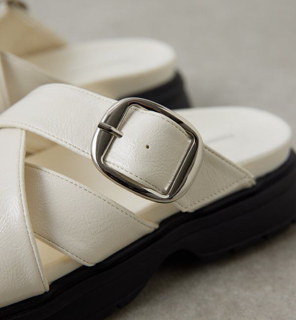  「【PAPILLONNER/パピヨネ】ベルトクロスサンダル」|サンダル|