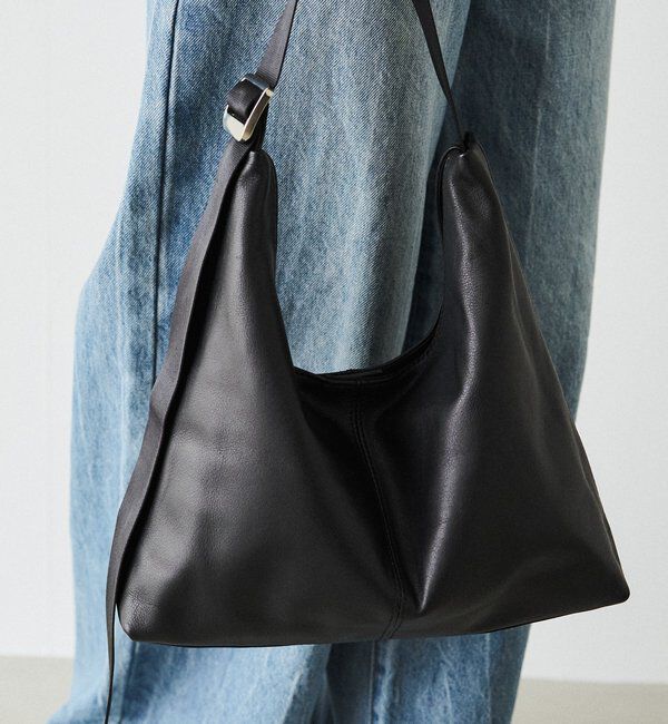  「レザーホーボーバッグ M」|ショルダー・メッセンジャー|