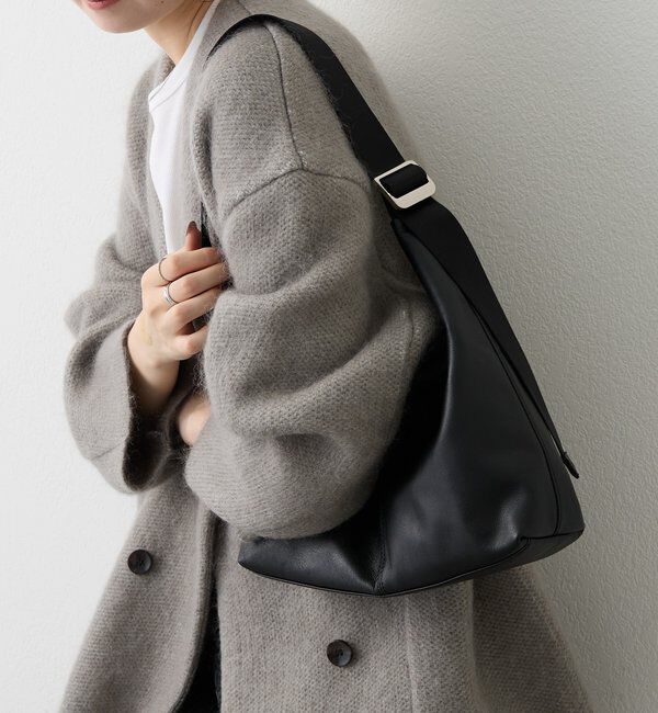  「レザーホーボーバッグ M」|ショルダー・メッセンジャー|