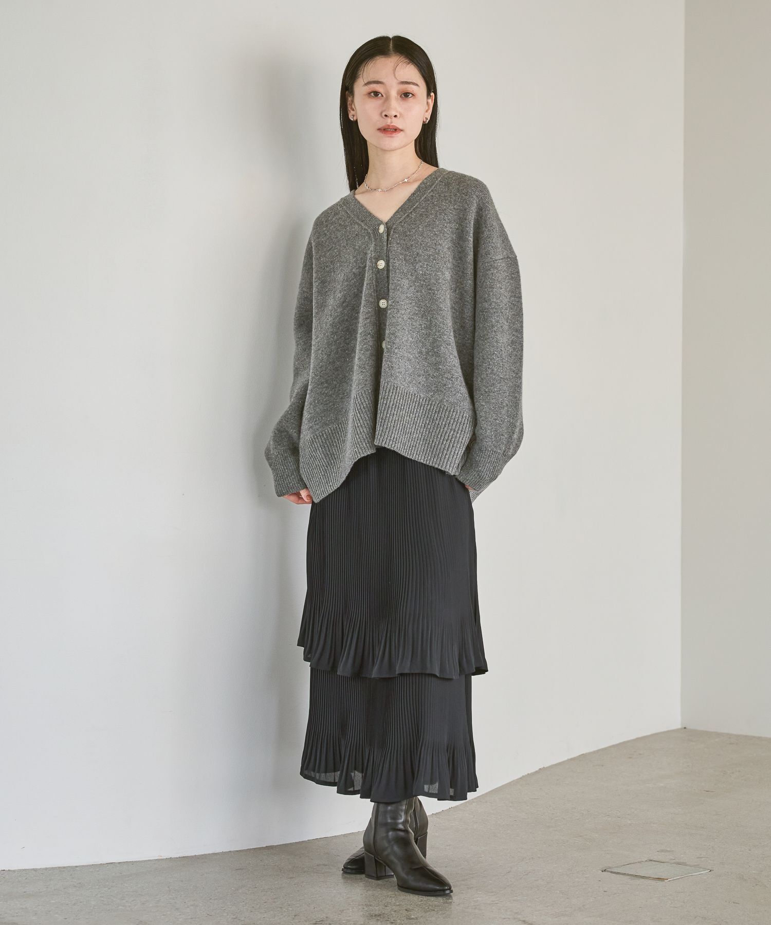 A part by 「カシミヤコンBIG Vネックカーディガン」|ニット・セーター|