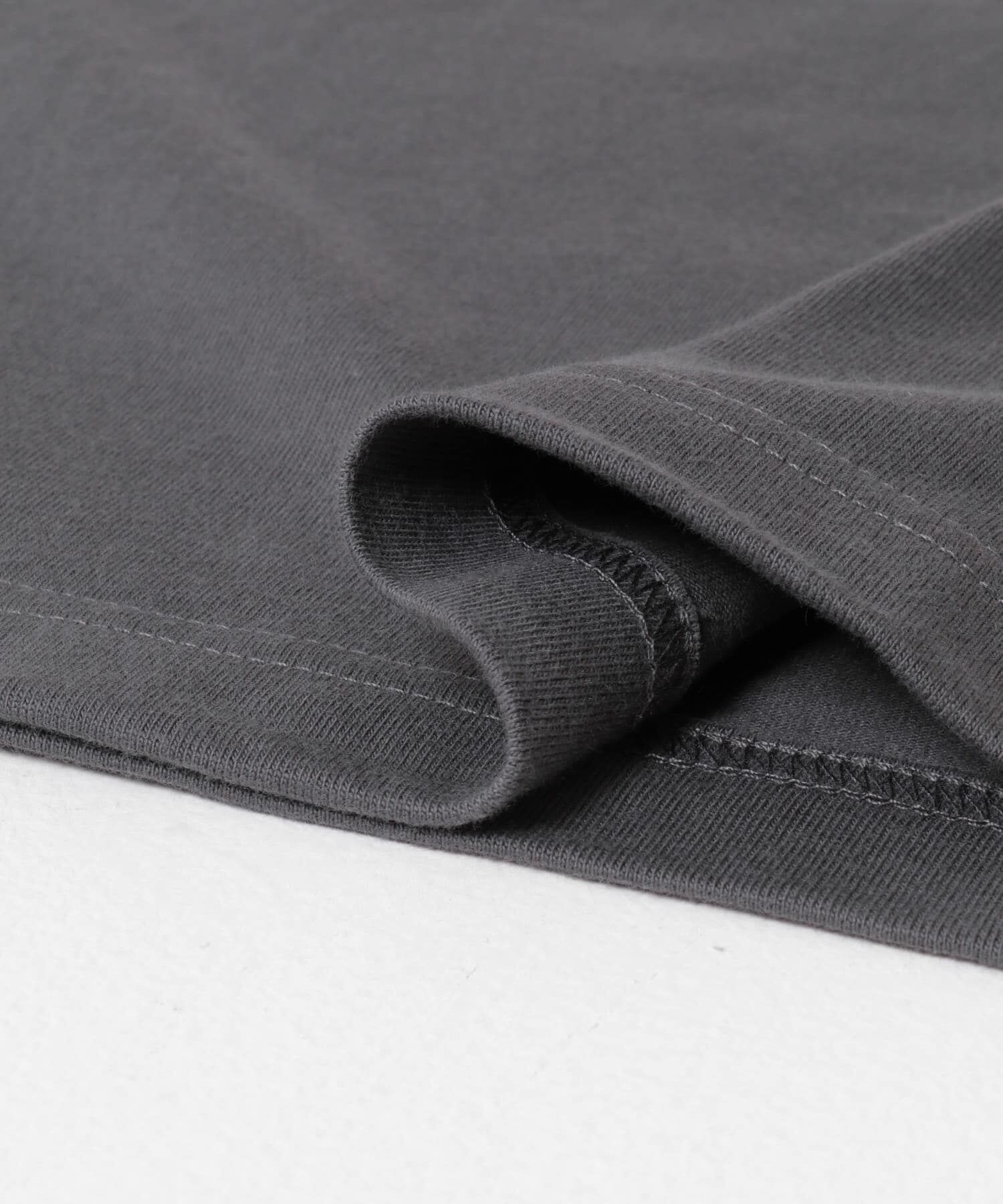 URBAN RESEARCH DOORS「『別注』HANES&times;DOORS　BEEFY-T DOORS FIT LONG-SLEEVE」|Tシャツ・カットソー|