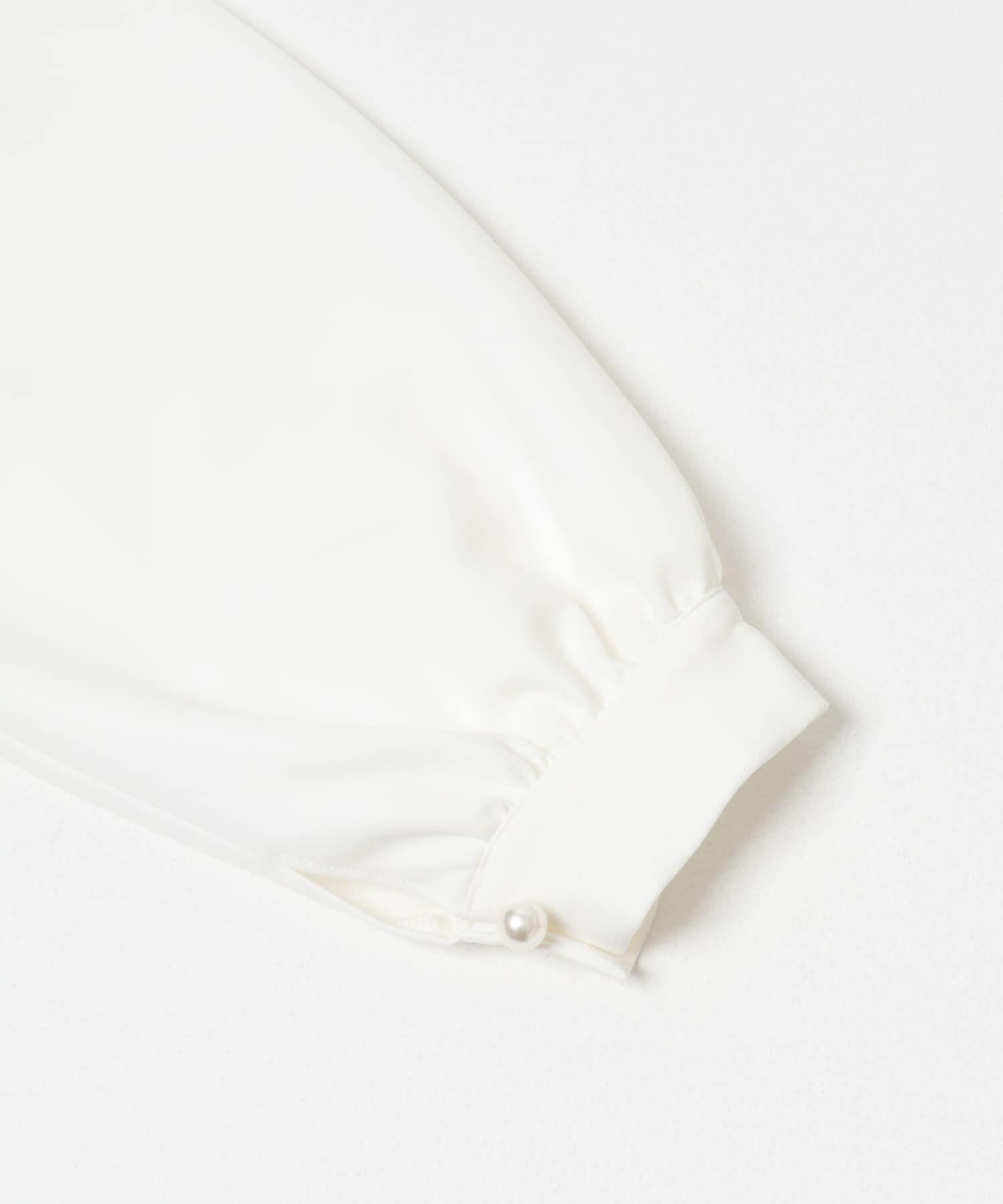 URBAN RESEARCH ROSSO「『WEB限定』コサージュカラー2WAYブラウス」|シャツ・ブラウス|