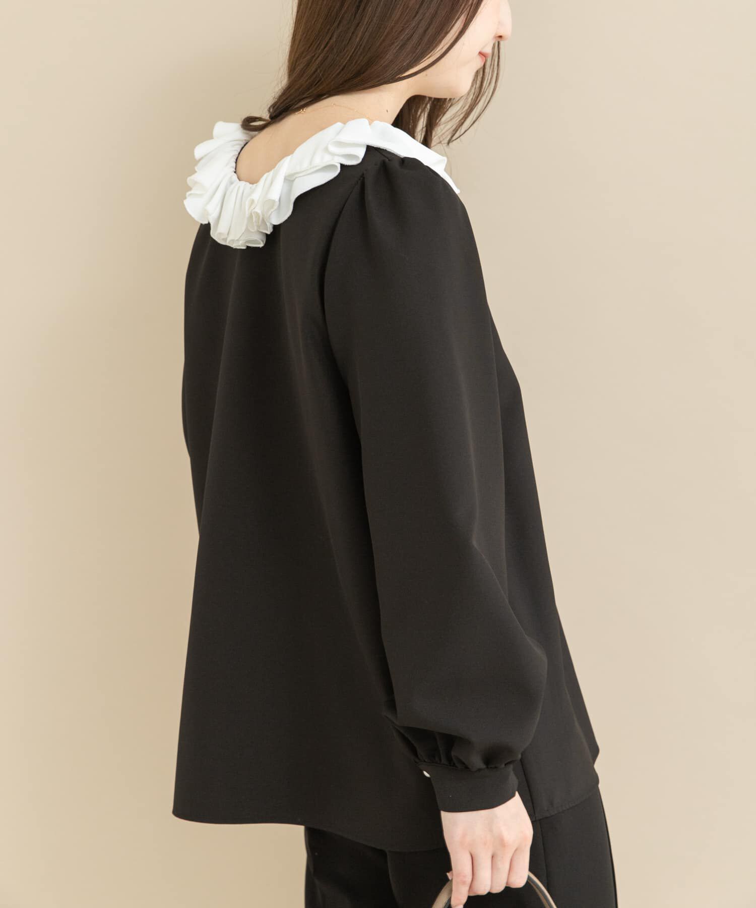 URBAN RESEARCH ROSSO「『WEB限定』コサージュカラー2WAYブラウス」|シャツ・ブラウス|