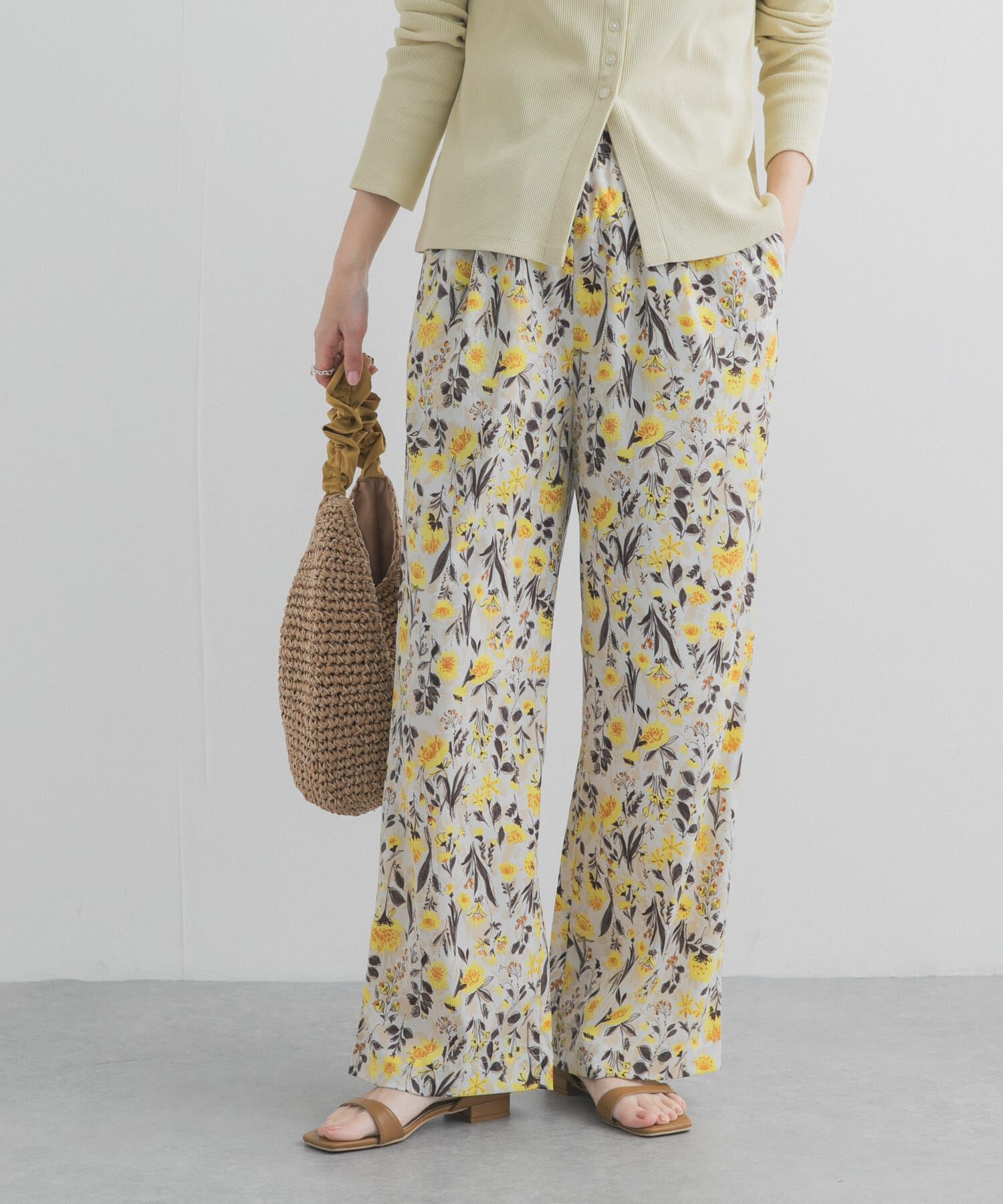 URBAN RESEARCH DOORS「『WEB/一部店舗限定カラー』フラワープリントイージーパンツ」|その他|